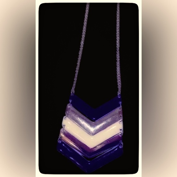 Vintage Chevron Arrow Stack Necklace in Black, Silver & White  w/Adj. Chain - Picture 3 of 6